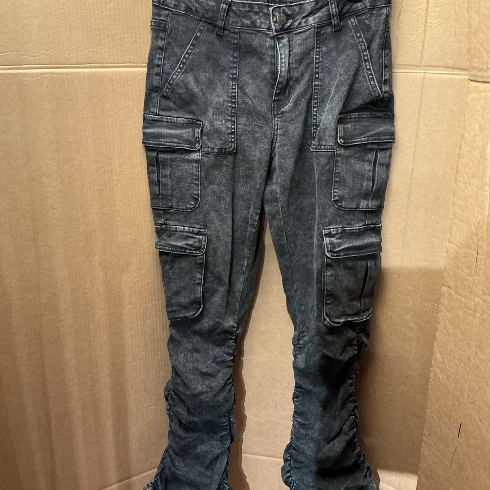 SHEIN Washed Black Cargo Jeans with Flared Detail